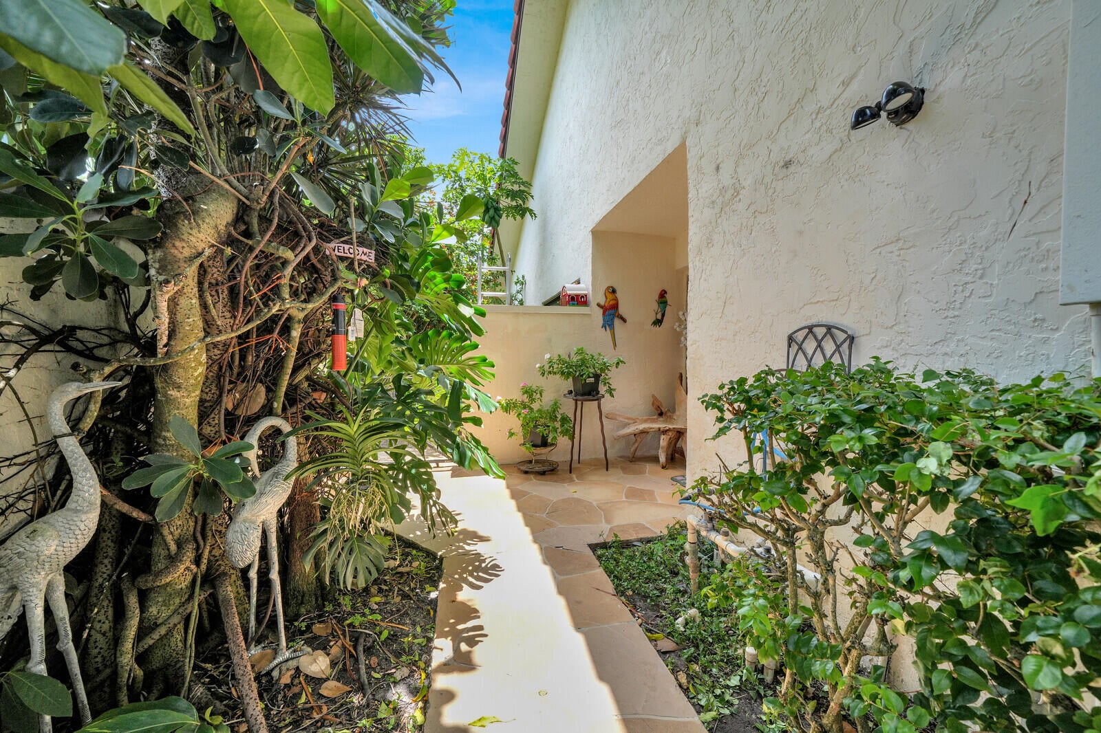Residence photo 6