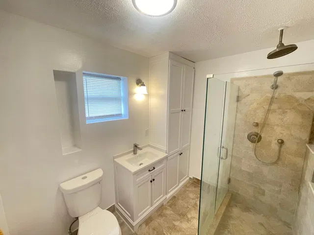 Residence photo 9