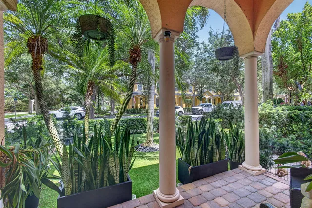 Canterbury Place Residence photo 5