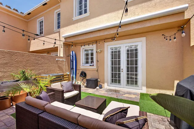 Canterbury Place Residence photo 24