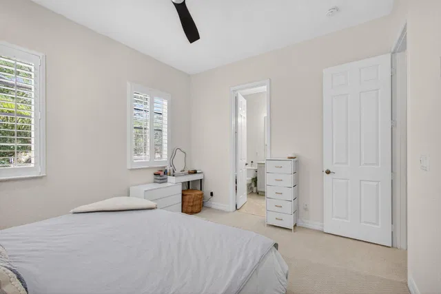 Canterbury Place Residence photo 42