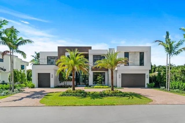 Royal Palm Yacht and Country Club Residence photo 4