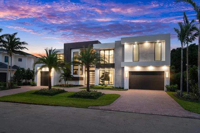 Royal Palm Yacht and Country Club Residence photo 5