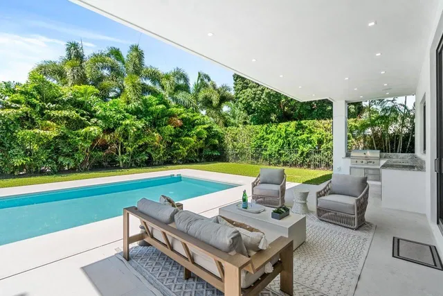 Royal Palm Yacht and Country Club Residence photo 21