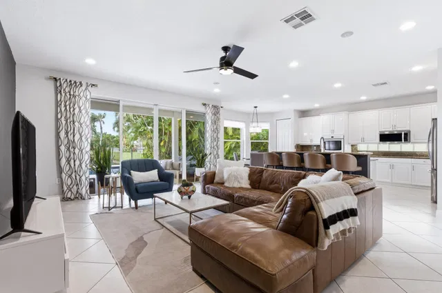 Saturnia Boca Raton Residence photo 11