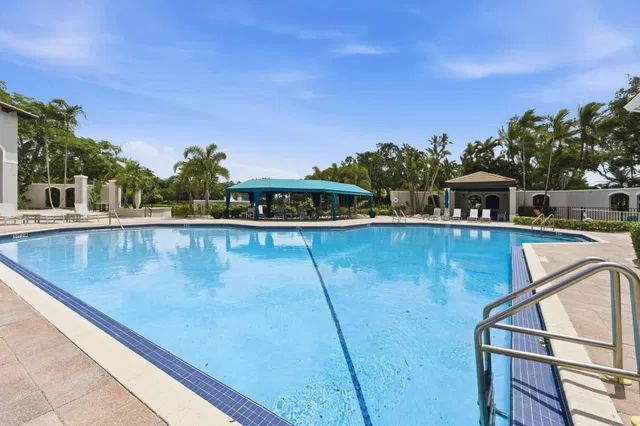 Saturnia Boca Raton Residence photo 36