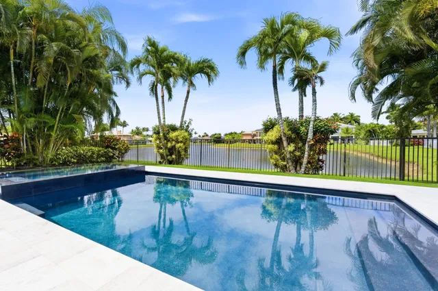 Saturnia Boca Raton Residence photo 37