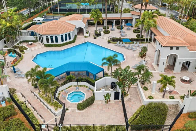 Saturnia Boca Raton Residence photo 39