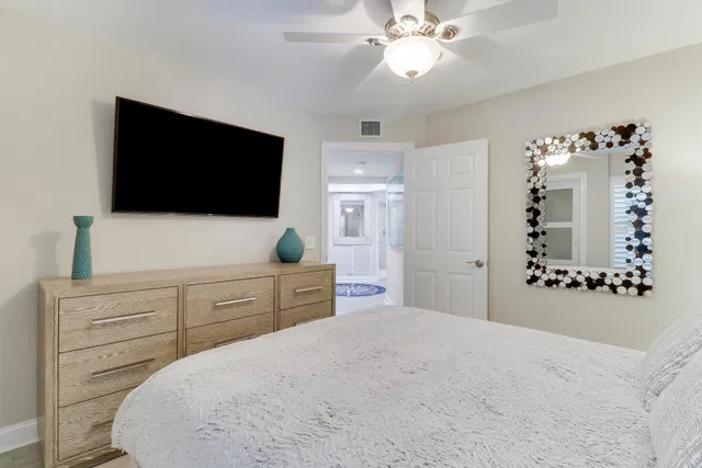 Residence photo 38