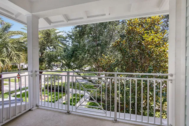 Mallory Creek Abacoa Residence photo 20