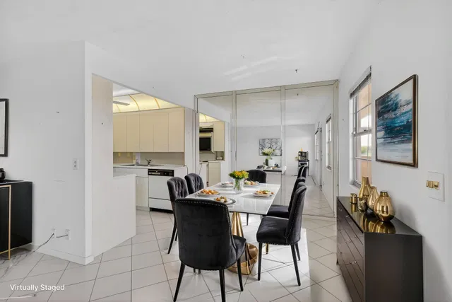  Residence photo 5