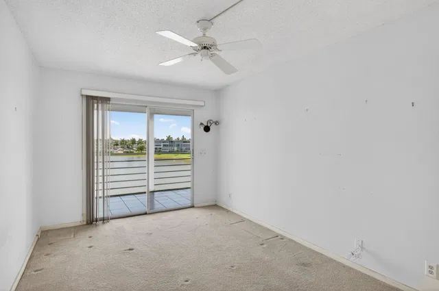  Residence photo 33