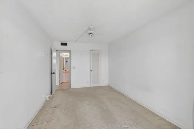  Residence photo 35