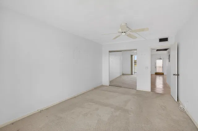  Residence photo 36