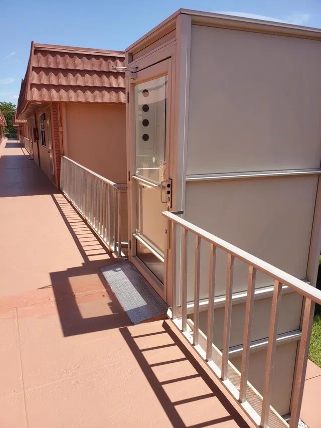  Unit 564 photo 20