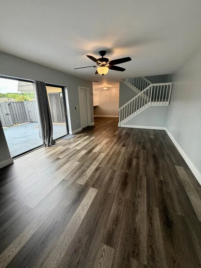 Residence photo 2