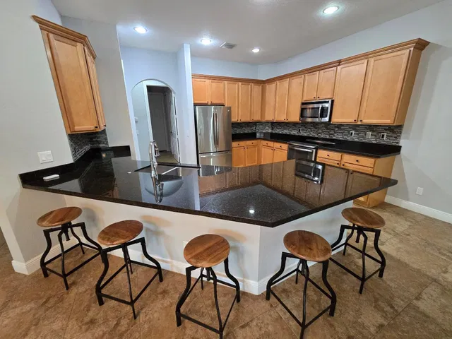 Residence photo 5