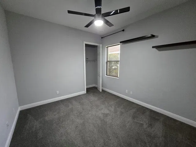 Residence photo 15
