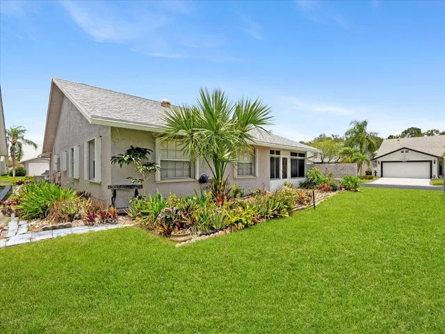 Residence photo 36