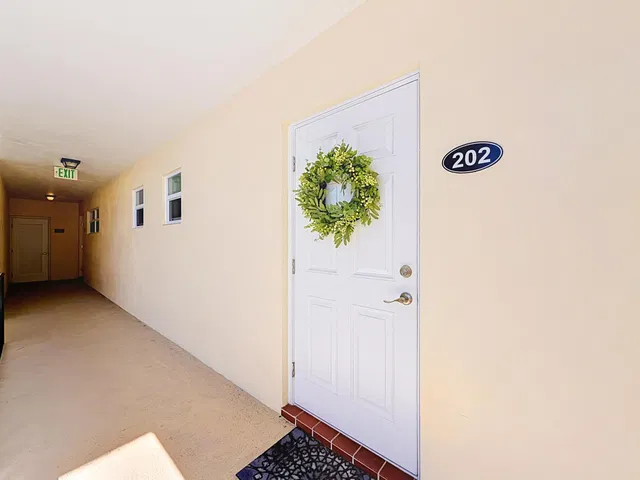 Unit 202 photo 2
