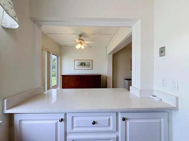 Unit 202 photo 9