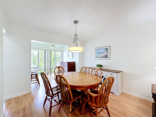 Unit 202 photo 15