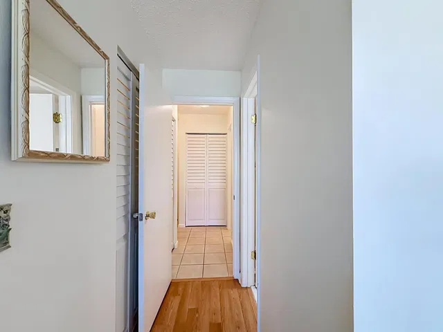 Unit 202 photo 25