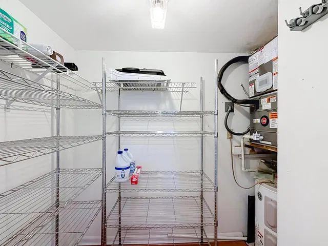 Unit 202 photo 29