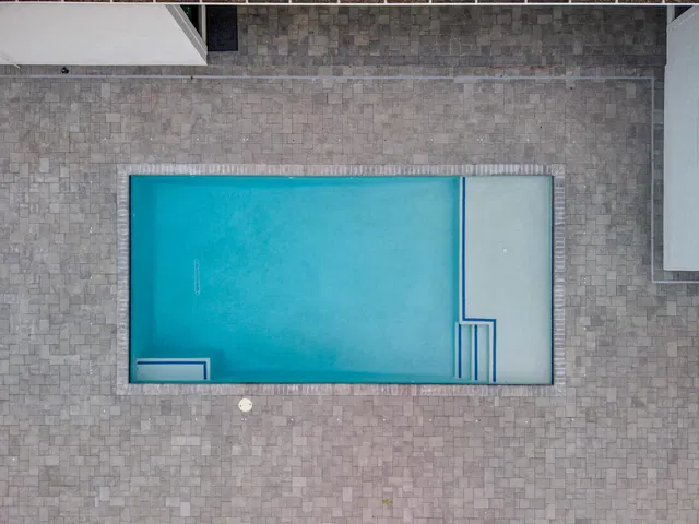 Residence photo 7