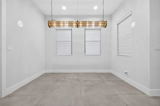 Residence photo 20