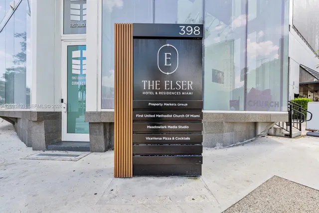 The Elser Hotel & Residences 3318