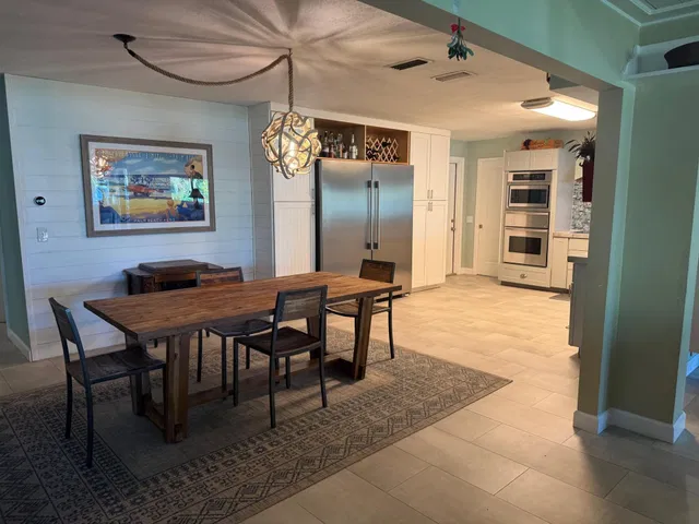 Residence photo 3