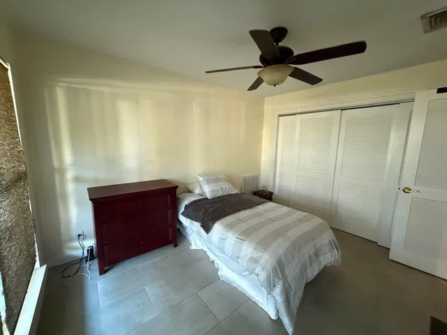 Residence photo 97