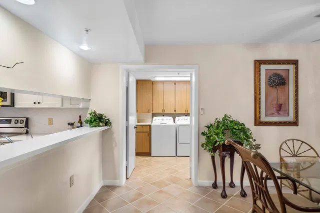 Unit 104 photo 32
