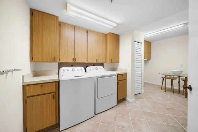 Unit 104 photo 33