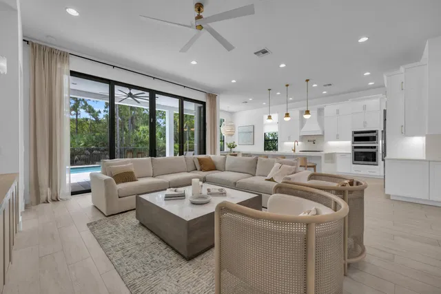 Alton Homes Palm Beach Gardens Residence photo 17