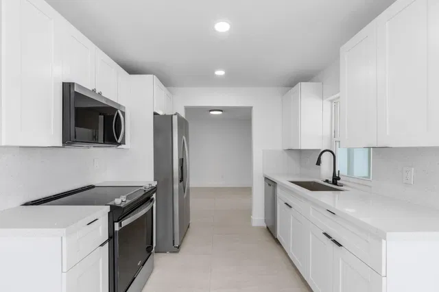 Residence photo 8