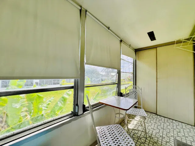 Residence photo 10