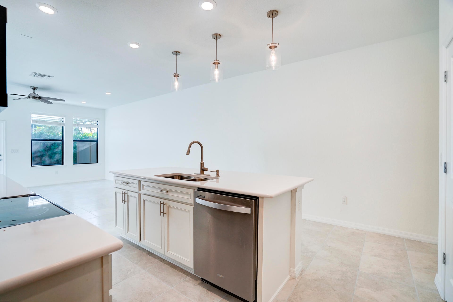  Residence photo 11