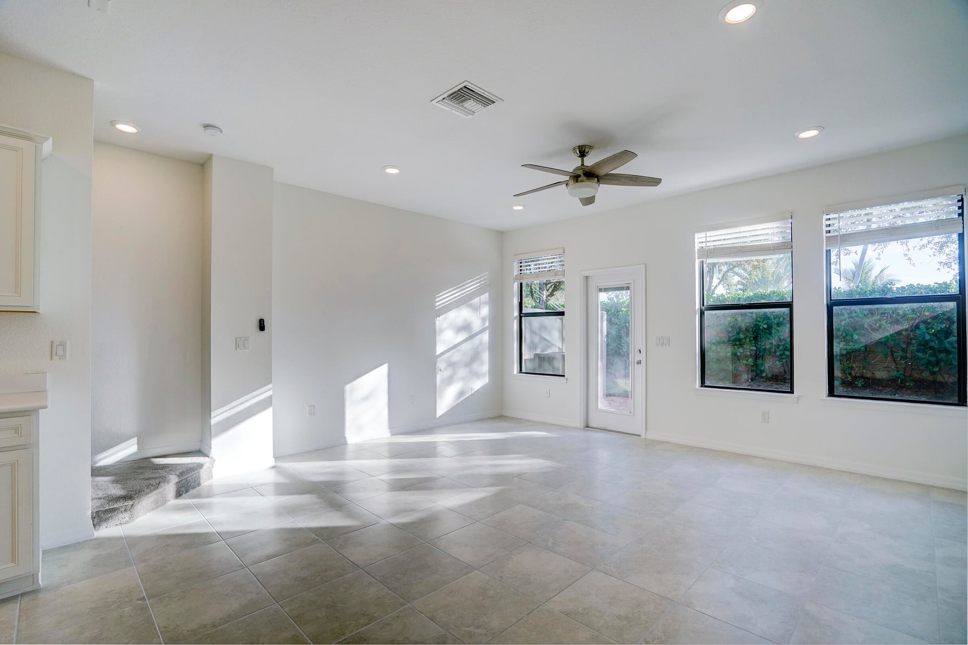  Residence photo 12