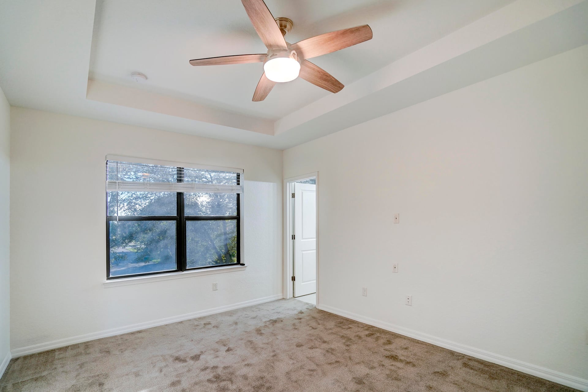  Residence photo 25