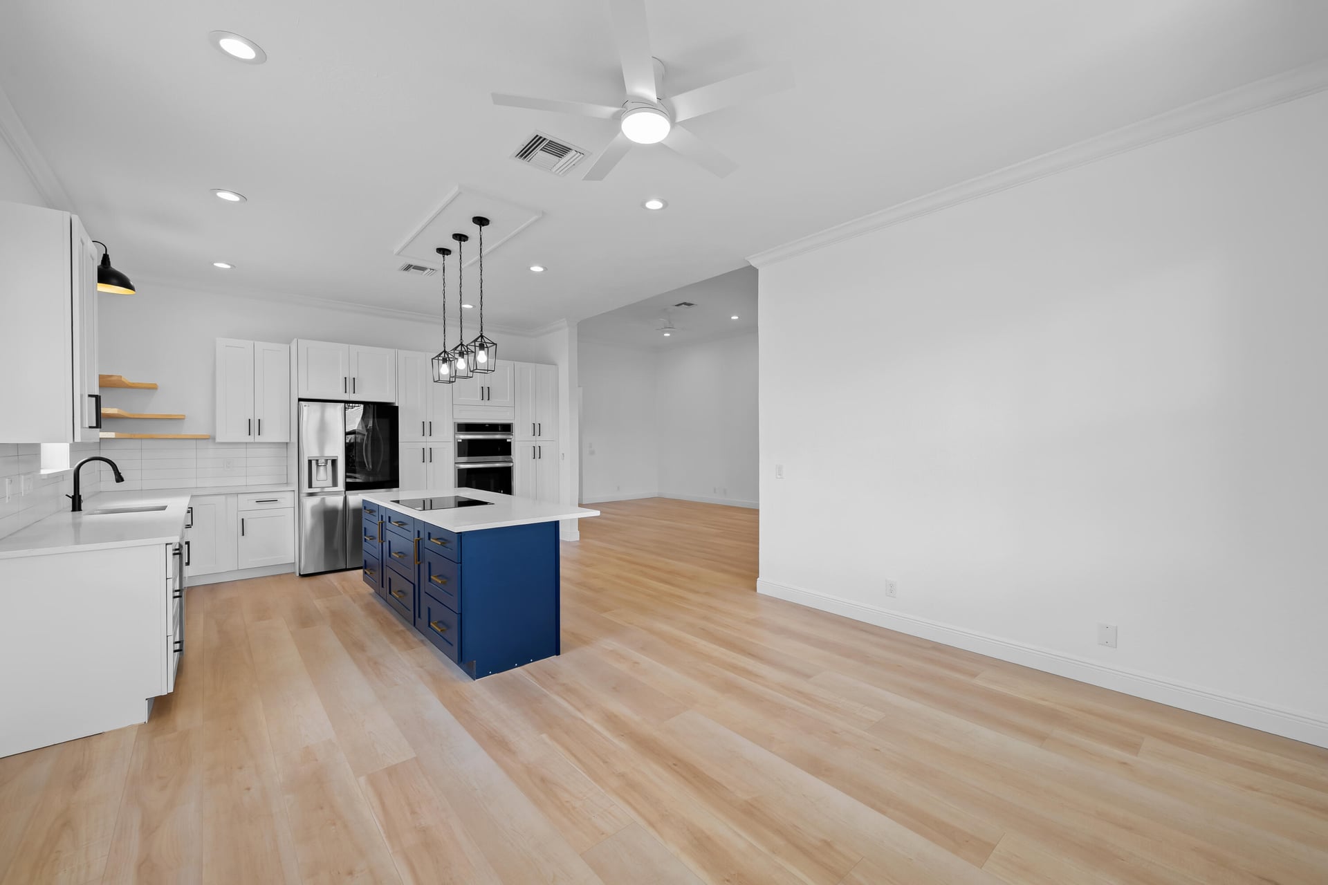  Residence photo 8