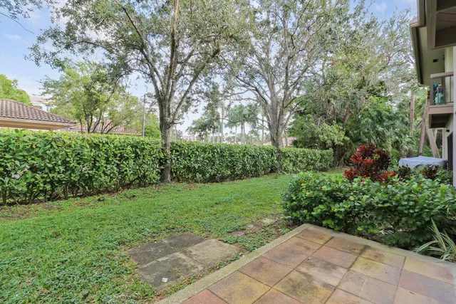 PGA National Palm Beach Gardens Unit 102 photo 18