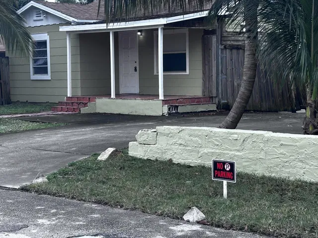 Residence photo 8