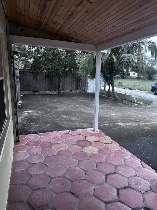 Residence photo 39
