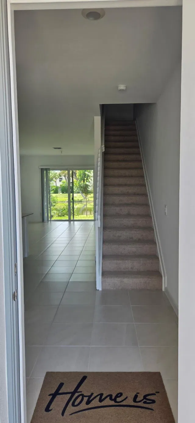 Residence photo 22