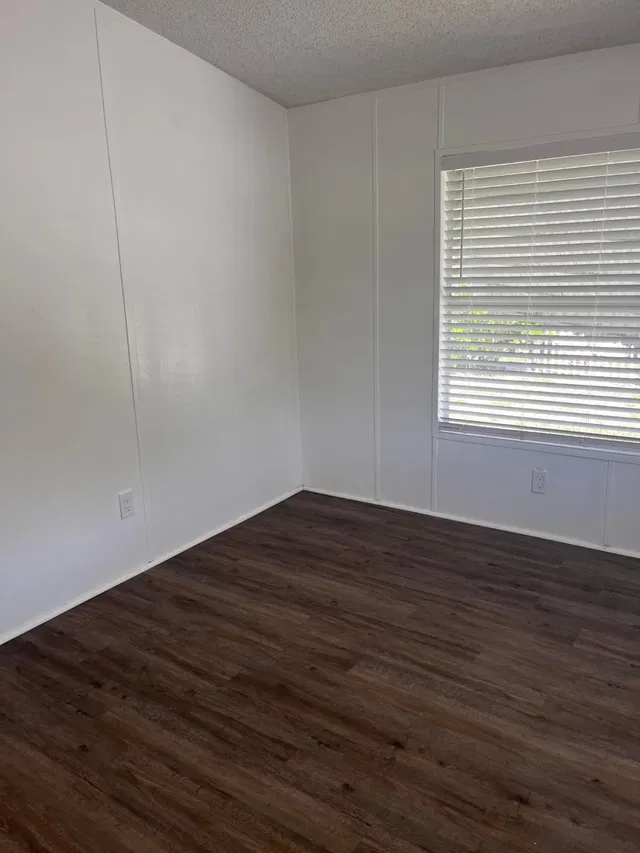 Residence photo 18