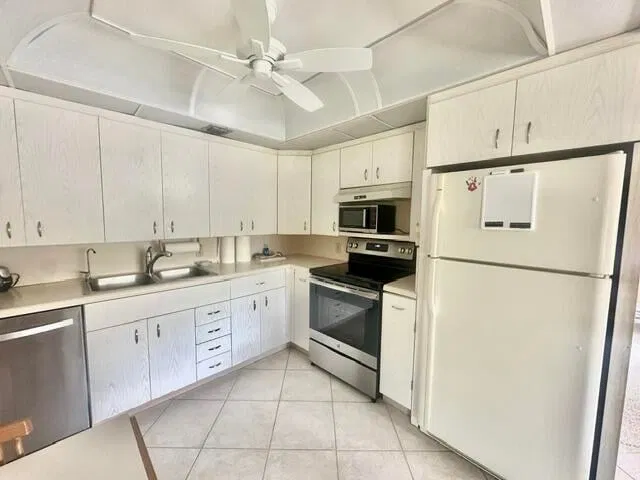 Residence photo 4