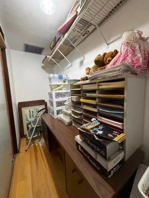  Residence photo 32