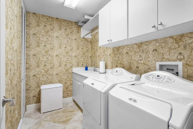 Residence photo 35